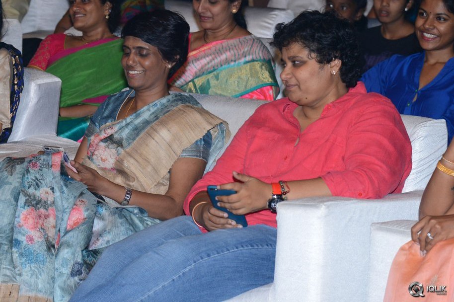 Jyo-Achyutananda-Movie-Audio-Launch